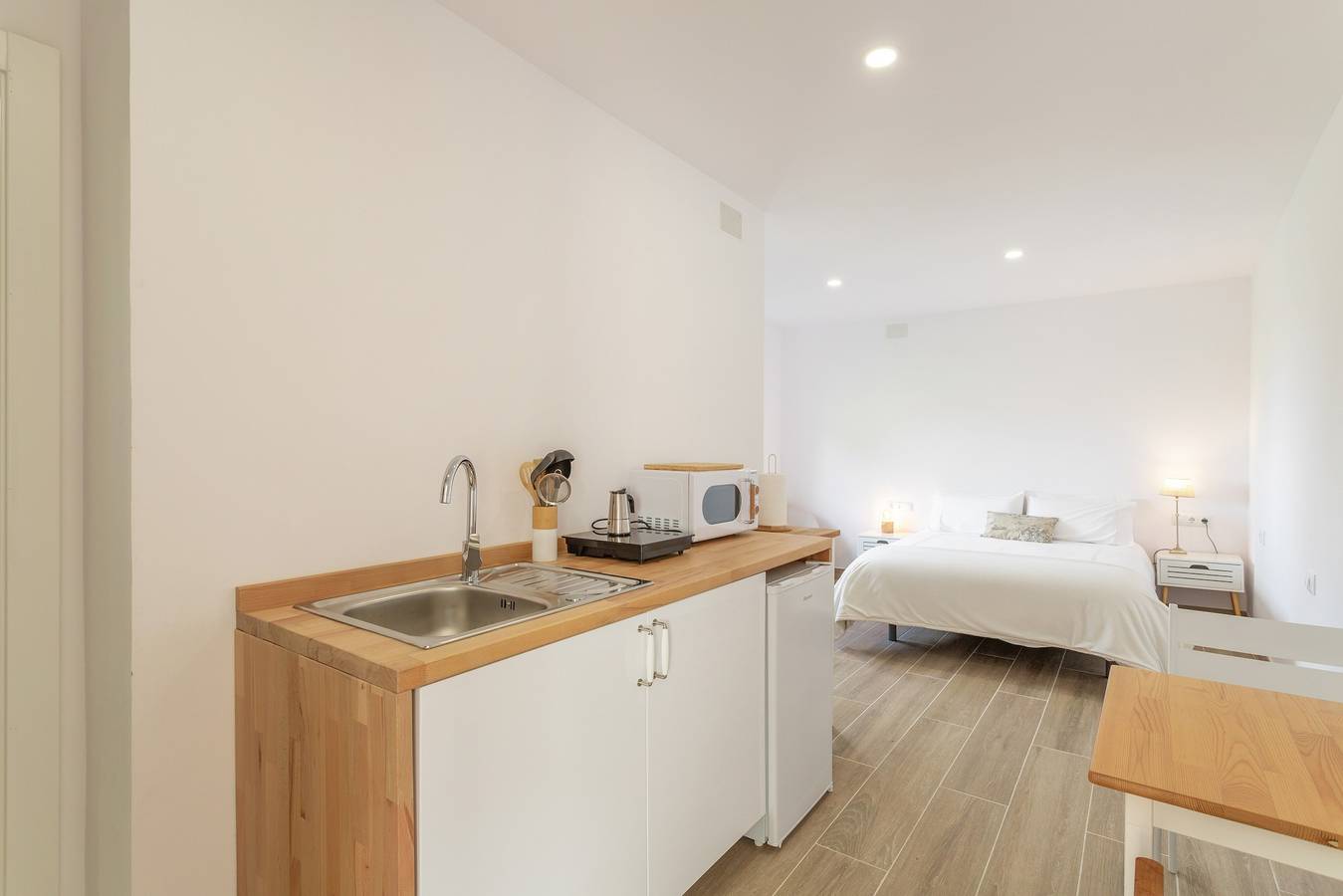 Apartment 3 4